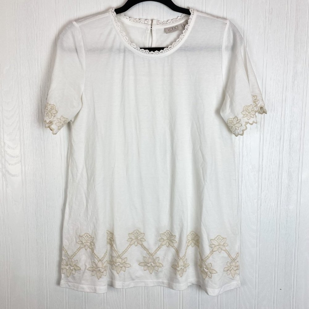 LOGO short‎ sleeve blouse size small embroidery detail